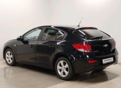 Фото Chevrolet Cruze