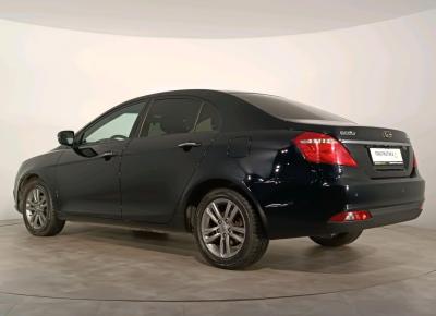Фото Geely Emgrand 7
