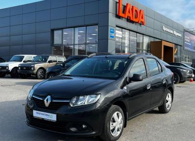 Фото Renault Logan