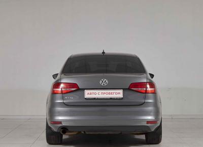 Фото Volkswagen Jetta