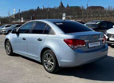 Фото Chevrolet Cruze