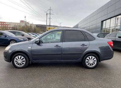 Фото LADA (ВАЗ) Granta