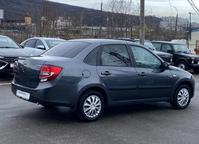 Фото LADA (ВАЗ) Granta