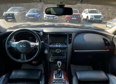 Фото Infiniti FX