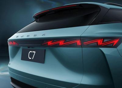 Фото OMODA C7