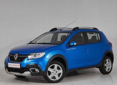 Фото Renault Sandero