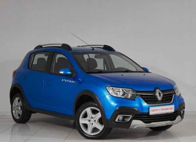 Фото Renault Sandero