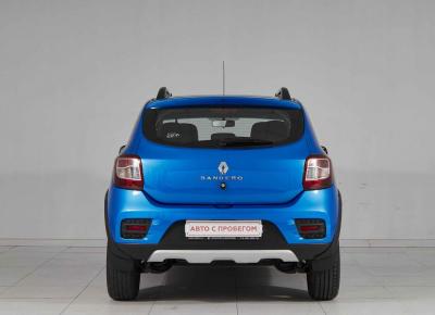 Фото Renault Sandero