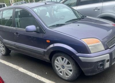 Фото Ford Fusion