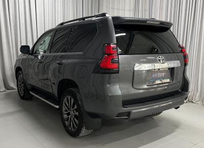 Фото Toyota Land Cruiser Prado