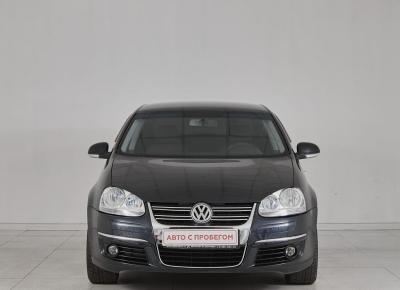 Фото Volkswagen Jetta