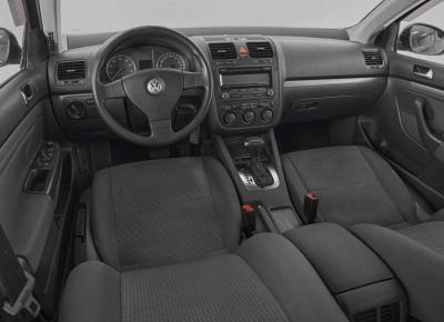 Фото Volkswagen Jetta