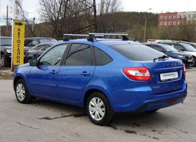 Фото LADA (ВАЗ) Granta