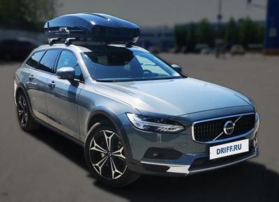 Фото Volvo V90 Cross Country