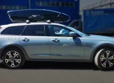 Фото Volvo V90 Cross Country