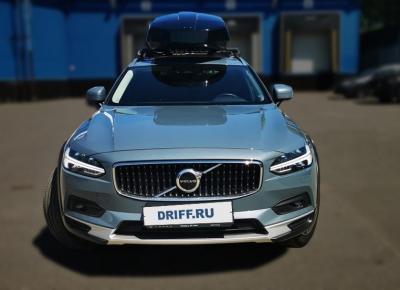 Фото Volvo V90 Cross Country