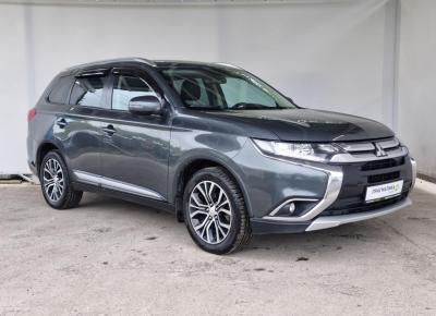 Фото Mitsubishi Outlander