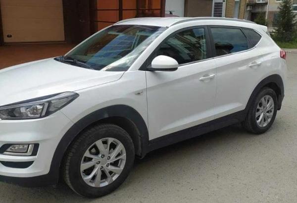 Hyundai Tucson, 2019 год выпуска с двигателем Бензин, 2 650 000 RUB в г. Омск