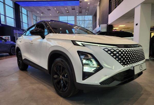 OMODA C5, 2024 год выпуска с двигателем Бензин, 2 819 900 RUB в г. Казань