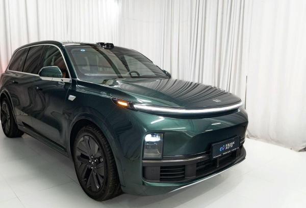 LiXiang L9, 2024 год выпуска с двигателем Гибрид, 7 600 000 RUB в г. Москва