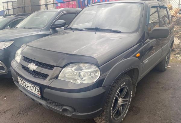 Chevrolet Niva, 2010 год выпуска с двигателем Бензин, 449 000 RUB в г. Санкт-Петербург