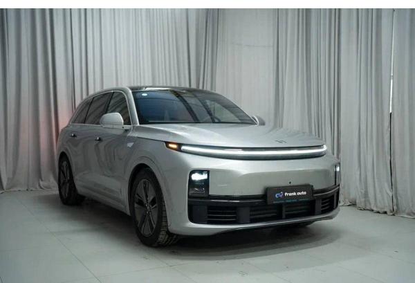 LiXiang L7, 2024 год выпуска с двигателем Гибрид, 5 700 000 RUB в г. Москва