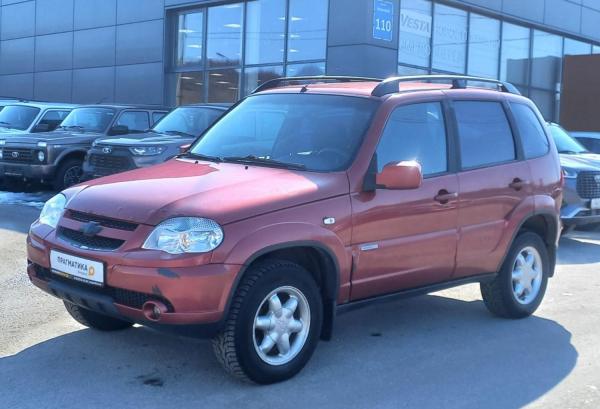 Chevrolet Niva, 2011 год выпуска с двигателем Бензин, 399 000 RUB в г. Мурманск