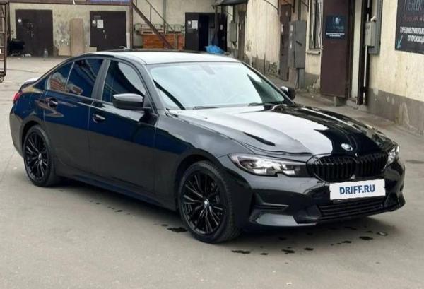 BMW 3 серия, 2020 год выпуска с двигателем Бензин, 3 150 000 RUB в г. Москва