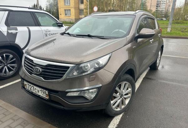 Kia Sportage, 2011 год выпуска с двигателем Бензин, 1 100 000 RUB в г. Санкт-Петербург