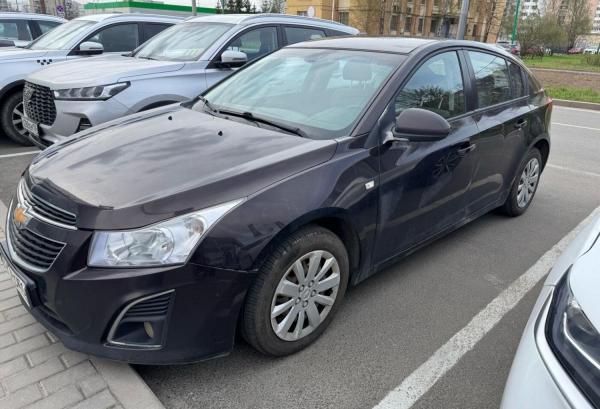 Chevrolet Cruze, 2013 год выпуска с двигателем Бензин, 699 000 RUB в г. Санкт-Петербург