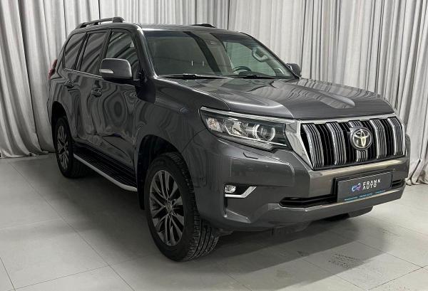 Toyota Land Cruiser Prado, 2020 год выпуска с двигателем Бензин, 5 250 000 RUB в г. Москва