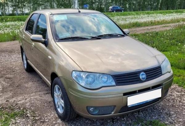 Fiat Albea, 2007 год выпуска с двигателем Бензин, 320 000 RUB в г. Уфа