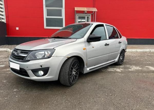 LADA (ВАЗ) Granta, 2015 год выпуска с двигателем Бензин, 430 000 RUB в г. Самара