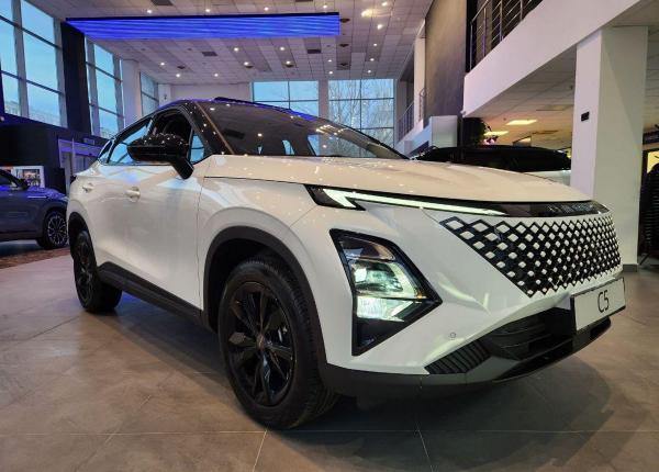 OMODA C5, 2024 год выпуска с двигателем Бензин, 3 309 900 RUB в г. Казань