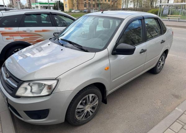 LADA (ВАЗ) Granta, 2016 год выпуска с двигателем Бензин, 399 000 RUB в г. Санкт-Петербург