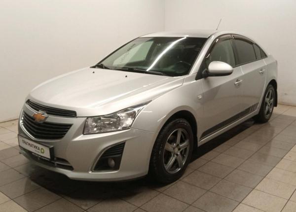 Chevrolet Cruze, 2013 год выпуска с двигателем Бензин, 749 000 RUB в г. Санкт-Петербург