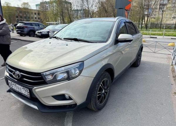 LADA (ВАЗ) Vesta, 2018 год выпуска с двигателем Бензин, 970 000 RUB в г. Санкт-Петербург