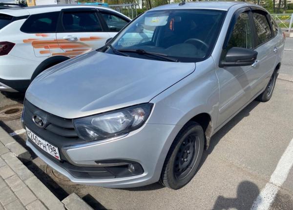 LADA (ВАЗ) Granta, 2021 год выпуска с двигателем Бензин, 719 000 RUB в г. Санкт-Петербург