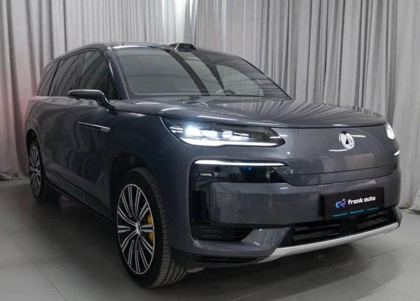 Denza N9, 2025 год выпуска с двигателем Гибрид, 9 000 000 RUB в г. Москва