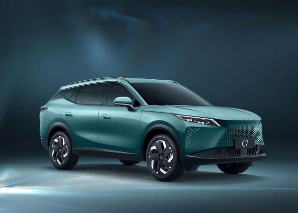 OMODA C7, 2025 год выпуска с двигателем Бензин, 4 049 900 RUB в г. Казань