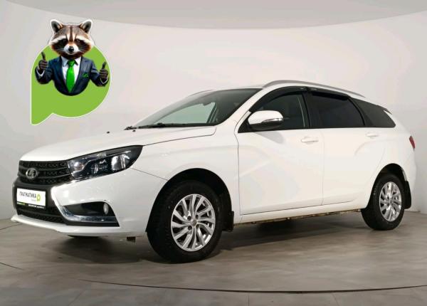 LADA (ВАЗ) Vesta, 2022 год выпуска с двигателем Бензин, 1 300 000 RUB в г. Санкт-Петербург