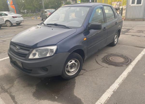 LADA (ВАЗ) Granta, 2013 год выпуска с двигателем Бензин, 259 000 RUB в г. Санкт-Петербург
