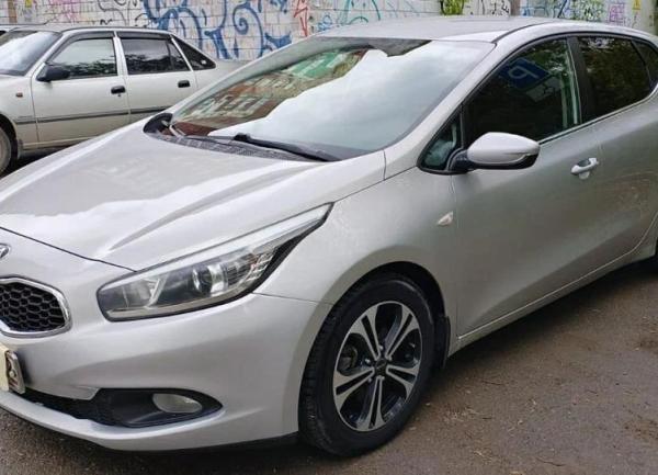 Kia Ceed, 2013 год выпуска с двигателем Бензин, 830 000 RUB в г. Уфа