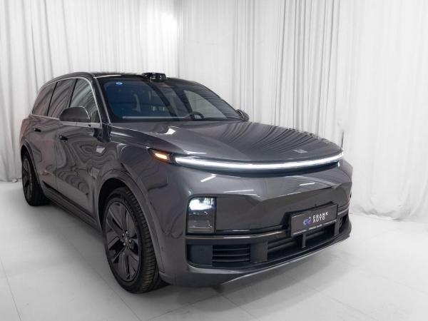 LiXiang L9, 2024 год выпуска с двигателем Гибрид, 8 400 000 RUB в г. Москва