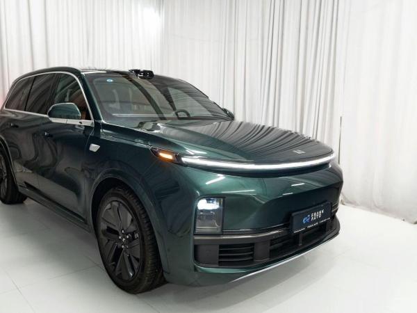 LiXiang L9, 2024 год выпуска с двигателем Гибрид, 7 600 000 RUB в г. Москва