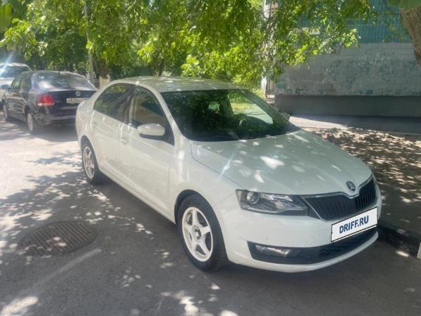 Skoda Rapid, 2019 год выпуска с двигателем Бензин, 1 400 000 RUB в г. Ростов-на-Дону