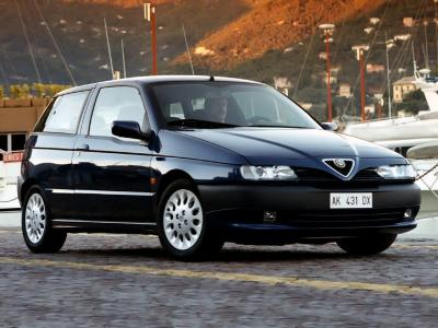 Фото Alfa Romeo 145 I Хэтчбек 3 дв.