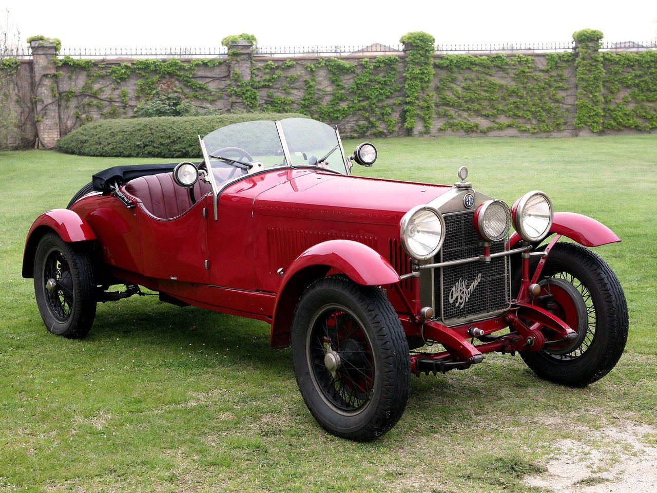 Фото Alfa Romeo 6C I