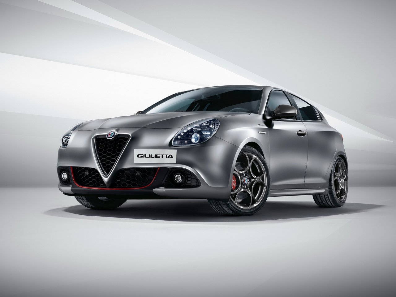 Фото Alfa Romeo Giulietta III Рестайлинг