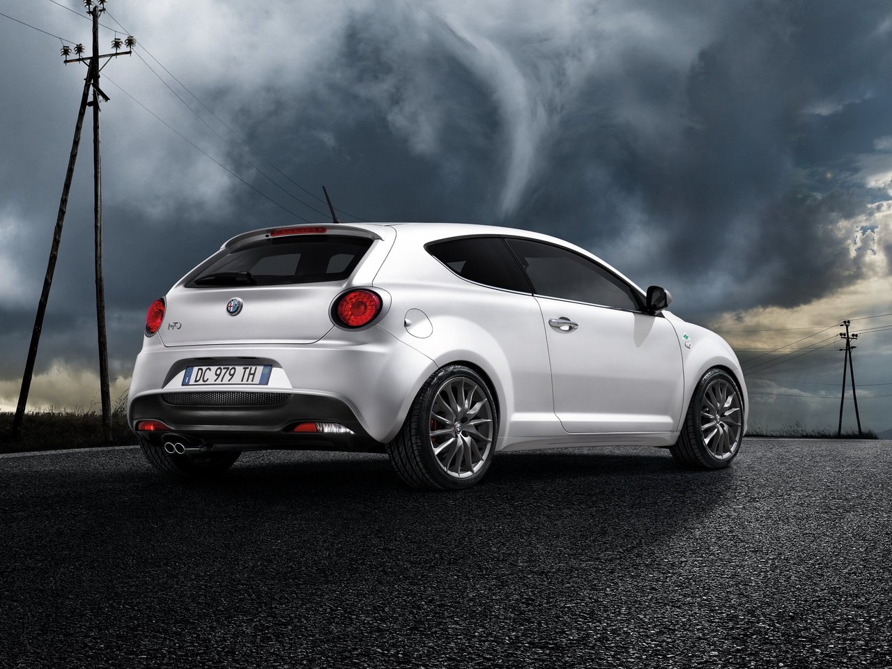 Фото Alfa Romeo MiTo I